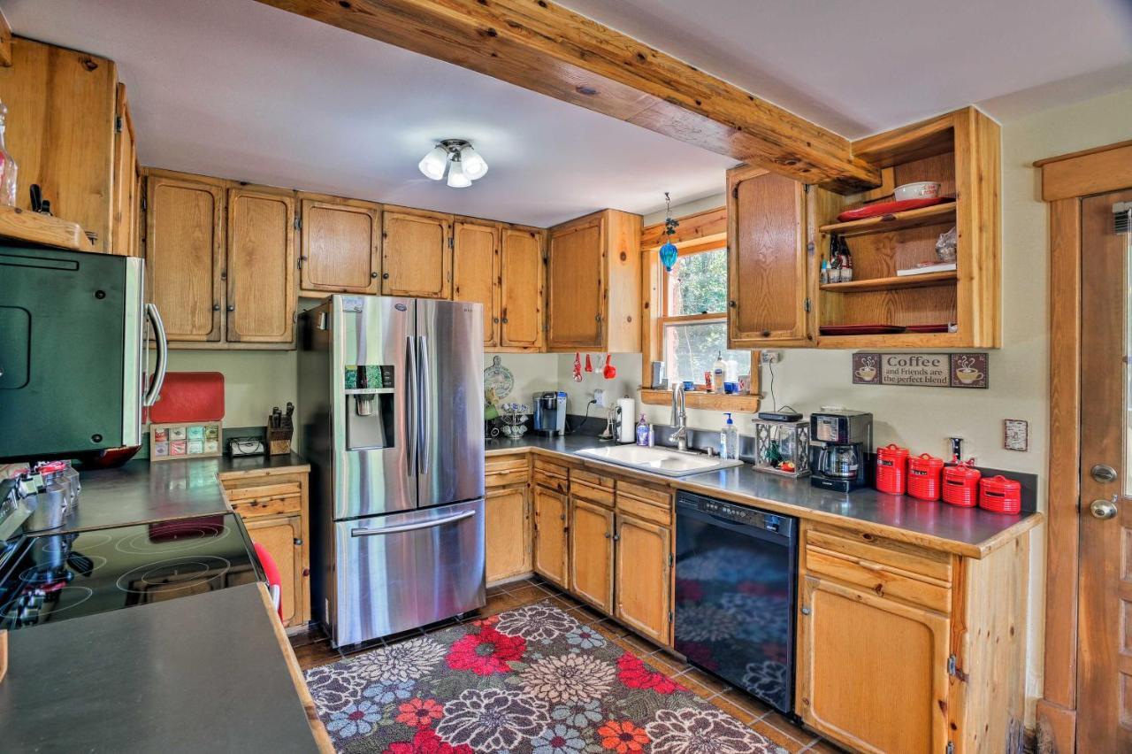 Cozy Home With Deck And Mtn Views, Walk To Casinos Central City エクステリア 写真